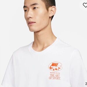 Nike Men’s Art of Sport Graphic Short Sleeve T-Shirt